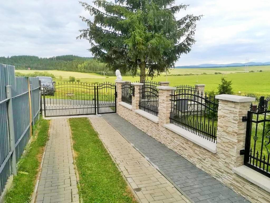 Ubytovanie U Jozefa / Strba Bagian luar foto